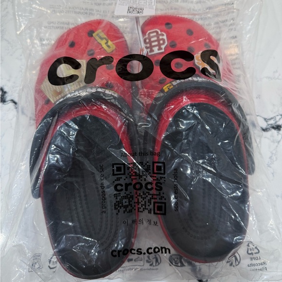 Crocs x Kai Cenat Mafiathon 3 - Picture 2 of 3